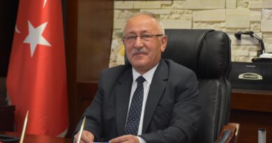 Çağlayancerit Belediye Başkanı Hanifi Sarıaltun, Mevlid Kandili dolayısıyla bir mesaj yayımladı.